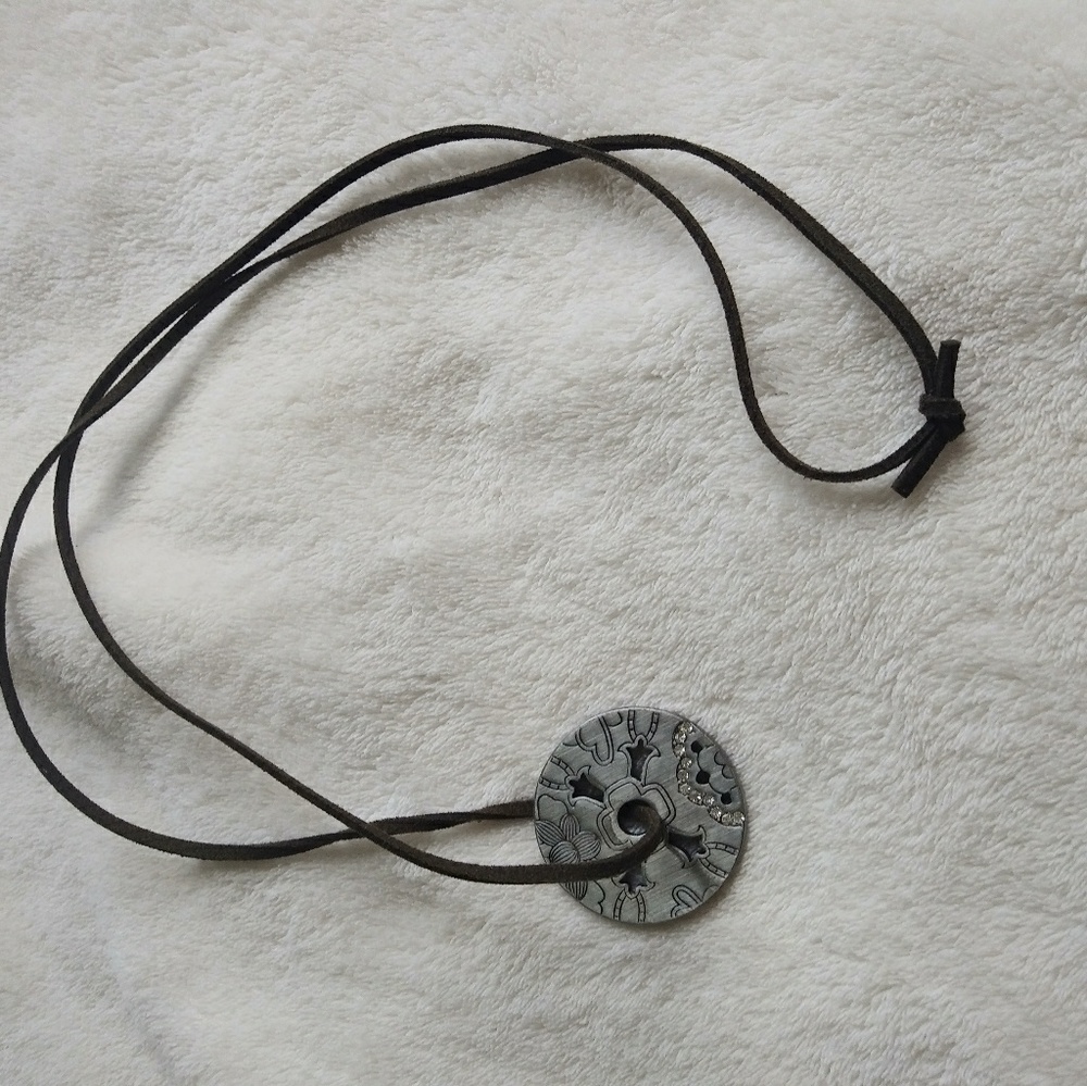 3 for 10) Medal chain necklaces